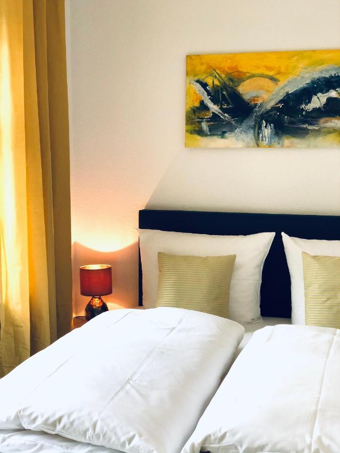 & Restaurant Gruener Baum Hotel 2*
