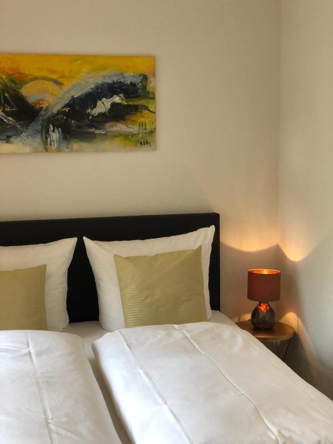 & Restaurant Gruener Baum Hotel 2*